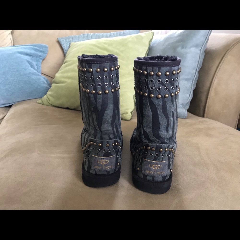 COPY - Jimmy Choo Uggs boots - Picture 3 of 6